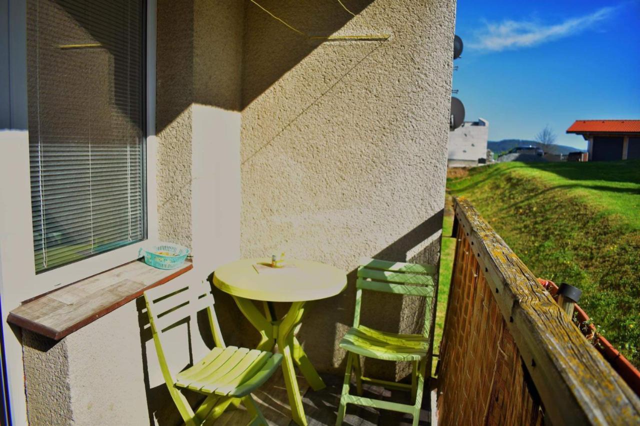 Ubytovani V Sumavskem Podhuri Apartment Vlachovo Brezi Luaran gambar